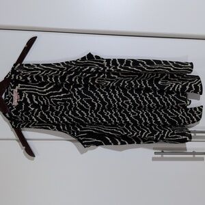 Philosophy Black and Cream Tie Tank Size Large